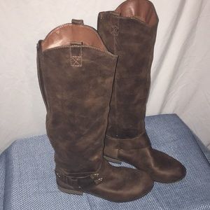 Tan Boots